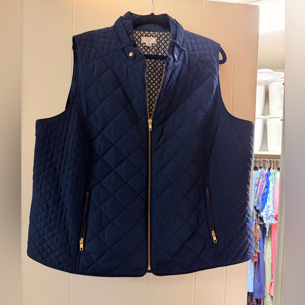 Thin Quilted Navy Vest